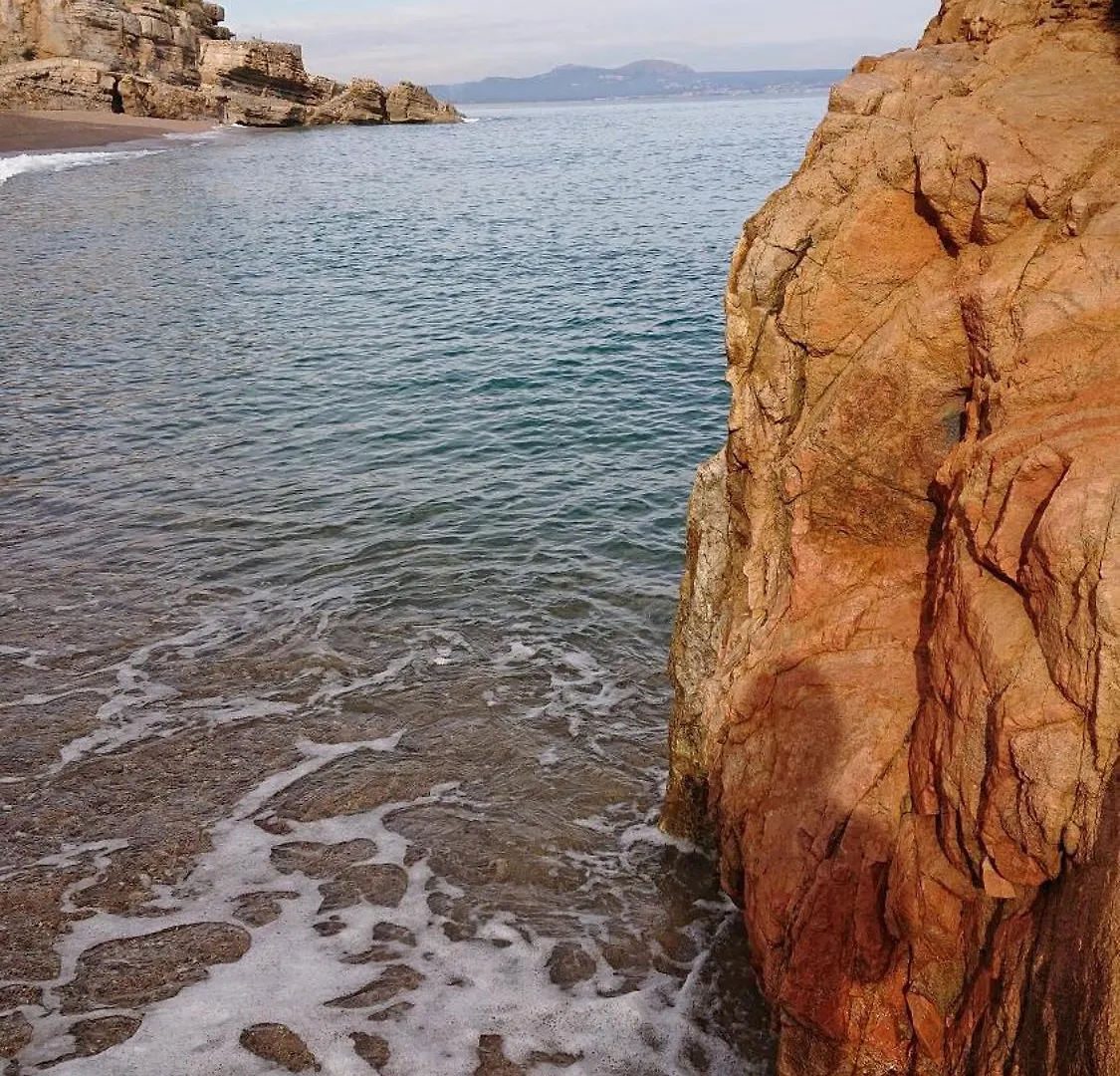 Apartment Sa Riera Begur, 200 M Walk To Sa Riera Beach Spain